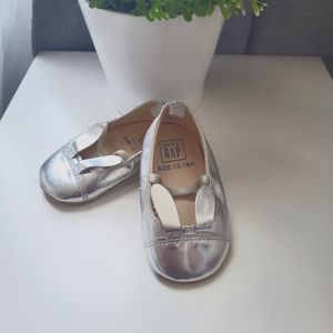 Gap silver shoes